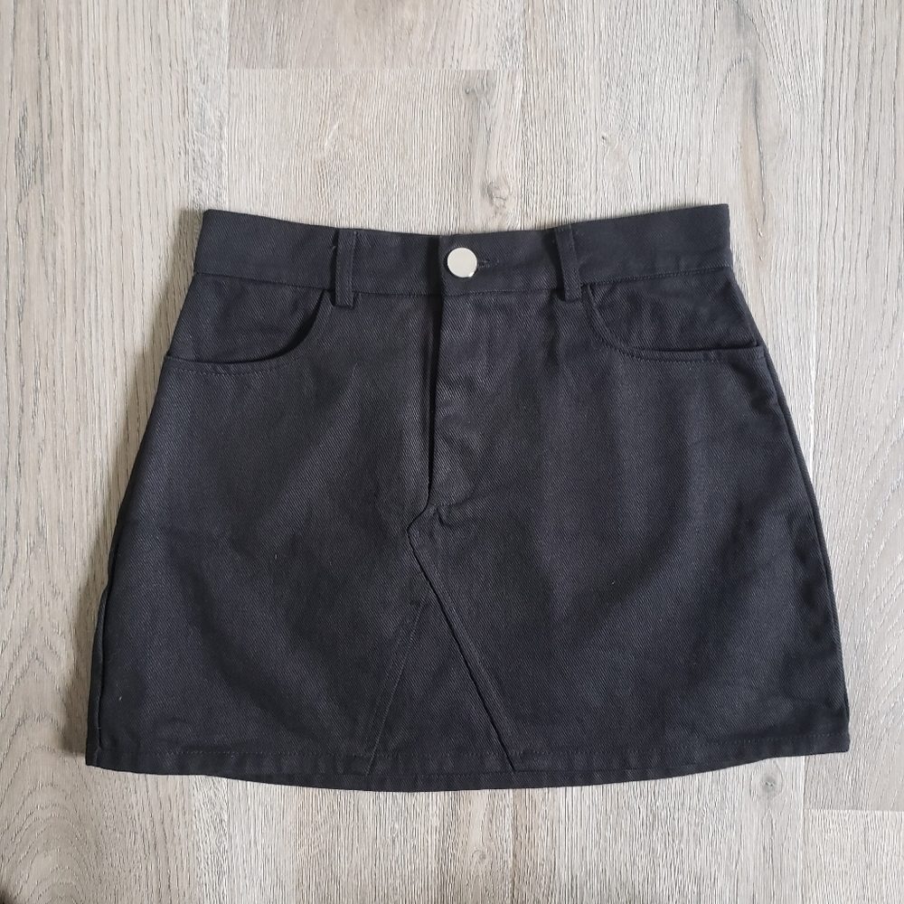 ⭐3/$25⭐ Women's Black Denim Casual Mini Skirt Size S
